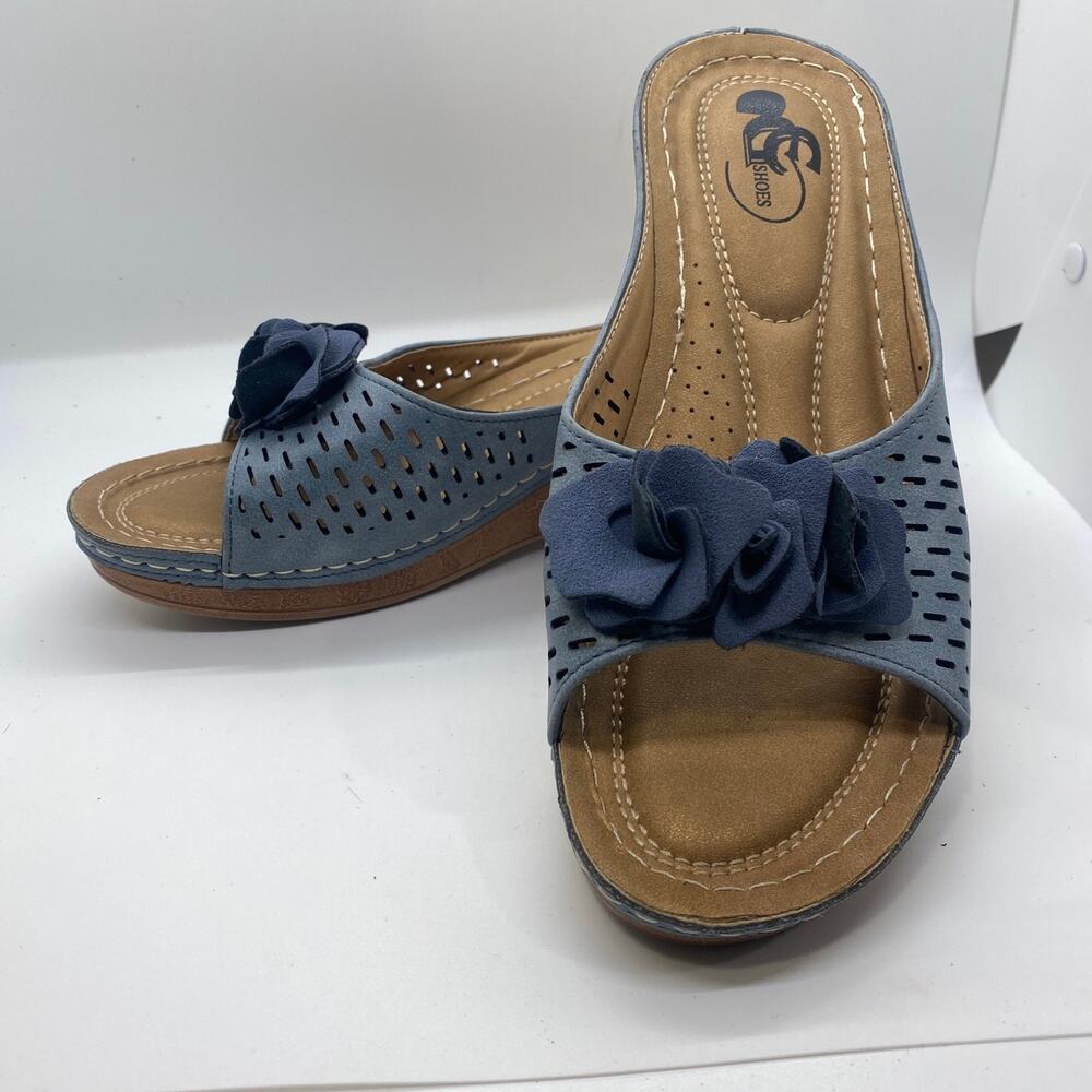 GC Shoes Juliet Wedge Flower Sandal Cornflower Blue women sz 8